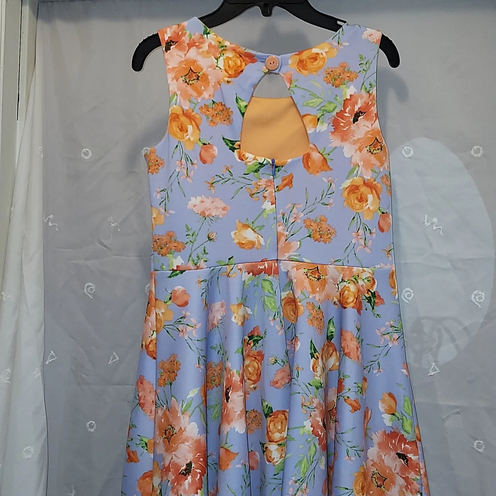 EUC Bonnie Jean dress - Picture 3 of 4